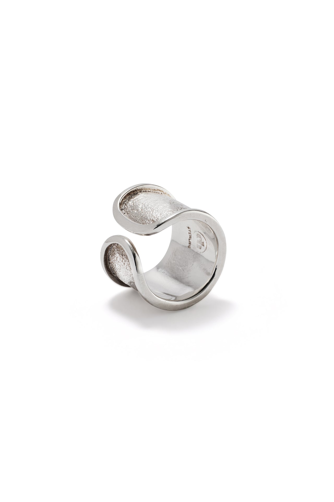 Dust Cigar Ring Sterling